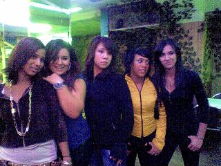 con mis amigas