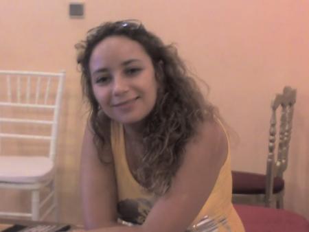 ma  grande soeur imane jtdr troooo